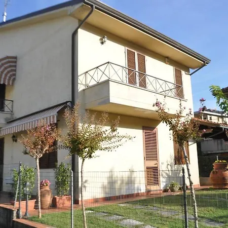 La Casa Di Tommy Holiday home